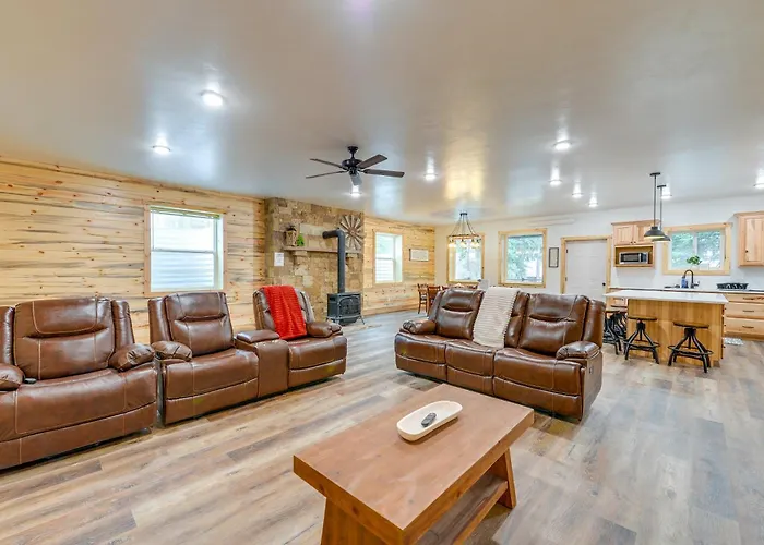 Covered Patio, Creek & Mtn Views: Nature Hub * Afton
